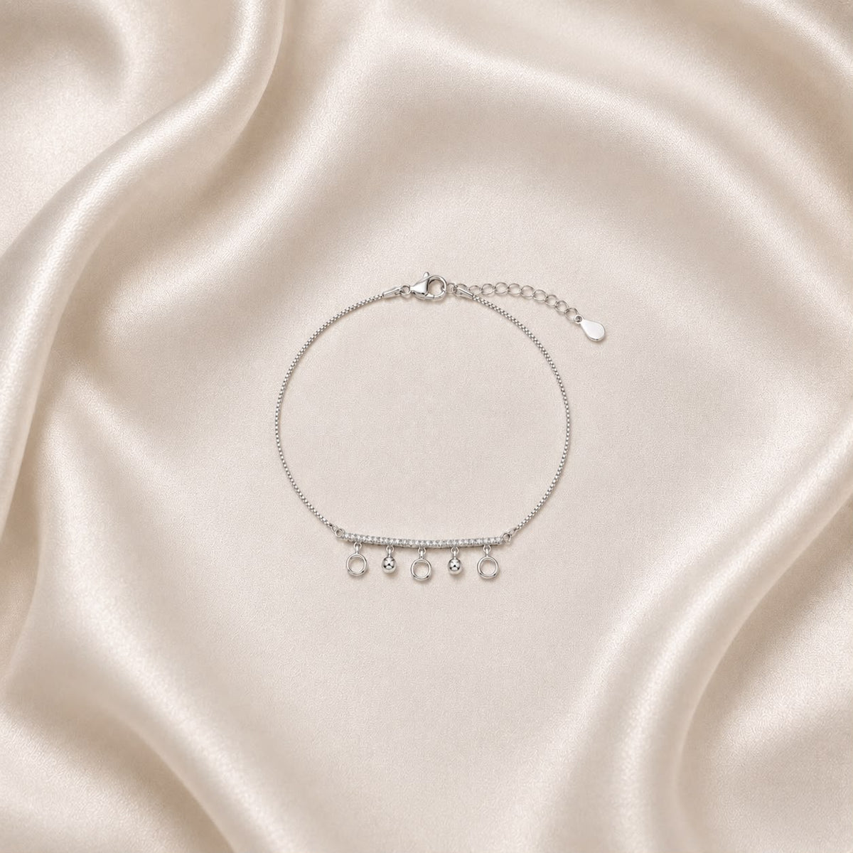 Silver Circle Charm Bracelet