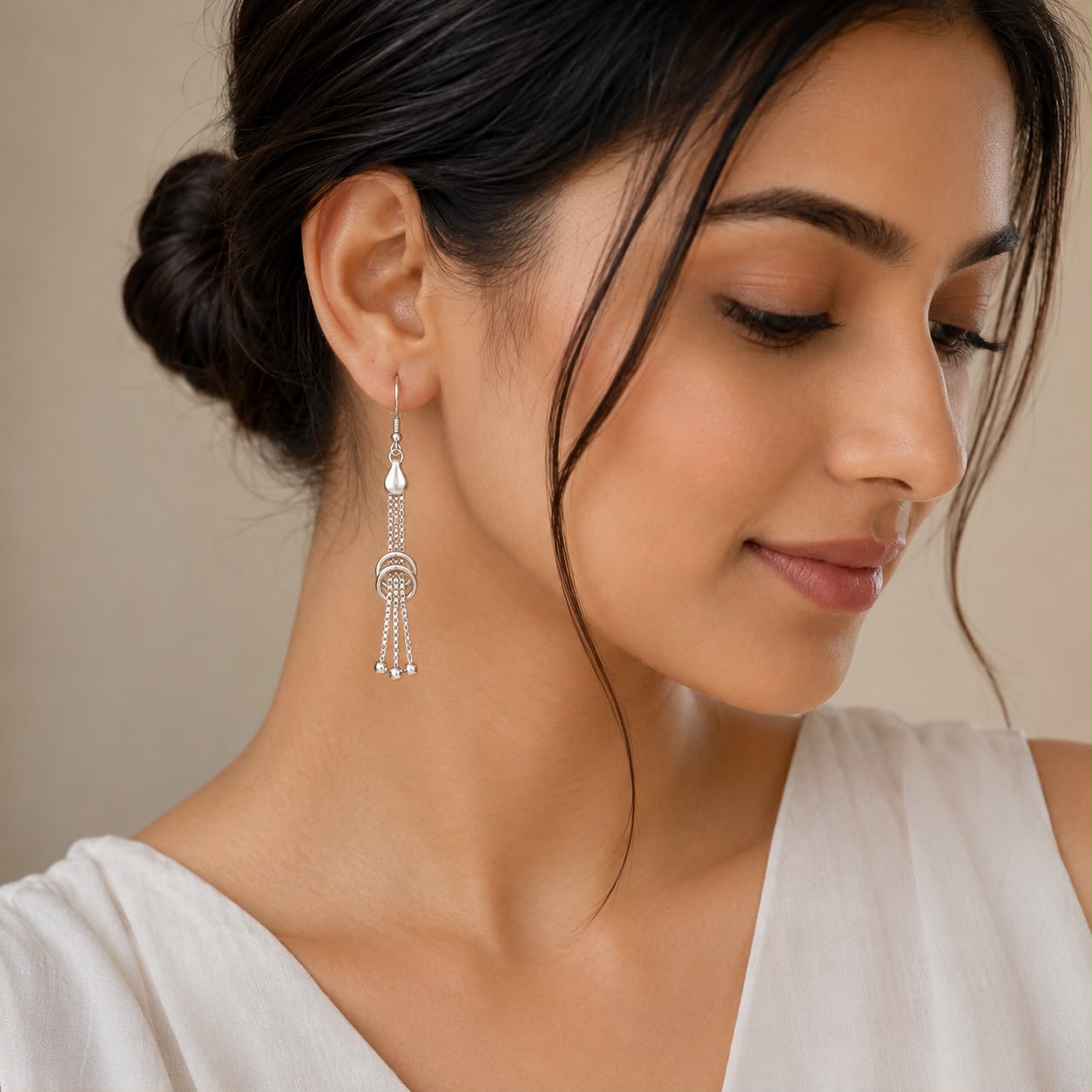 Interlocking Ring Chain Tassel Earrings