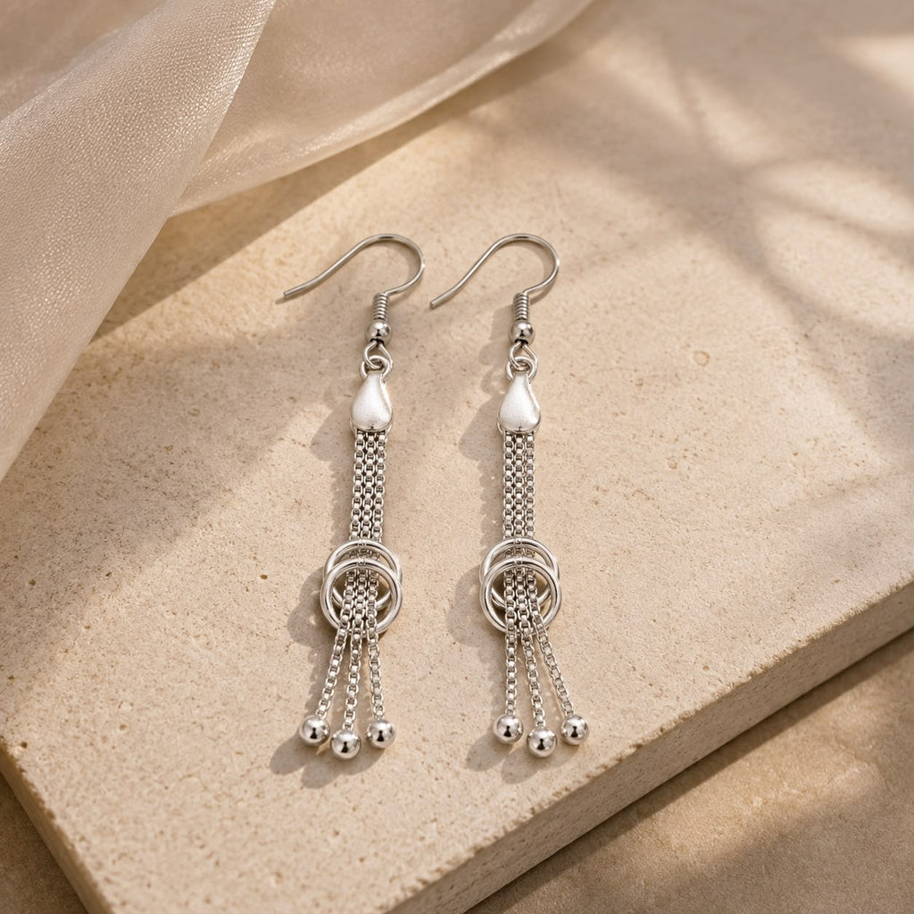 Interlocking Ring Chain Tassel Earrings